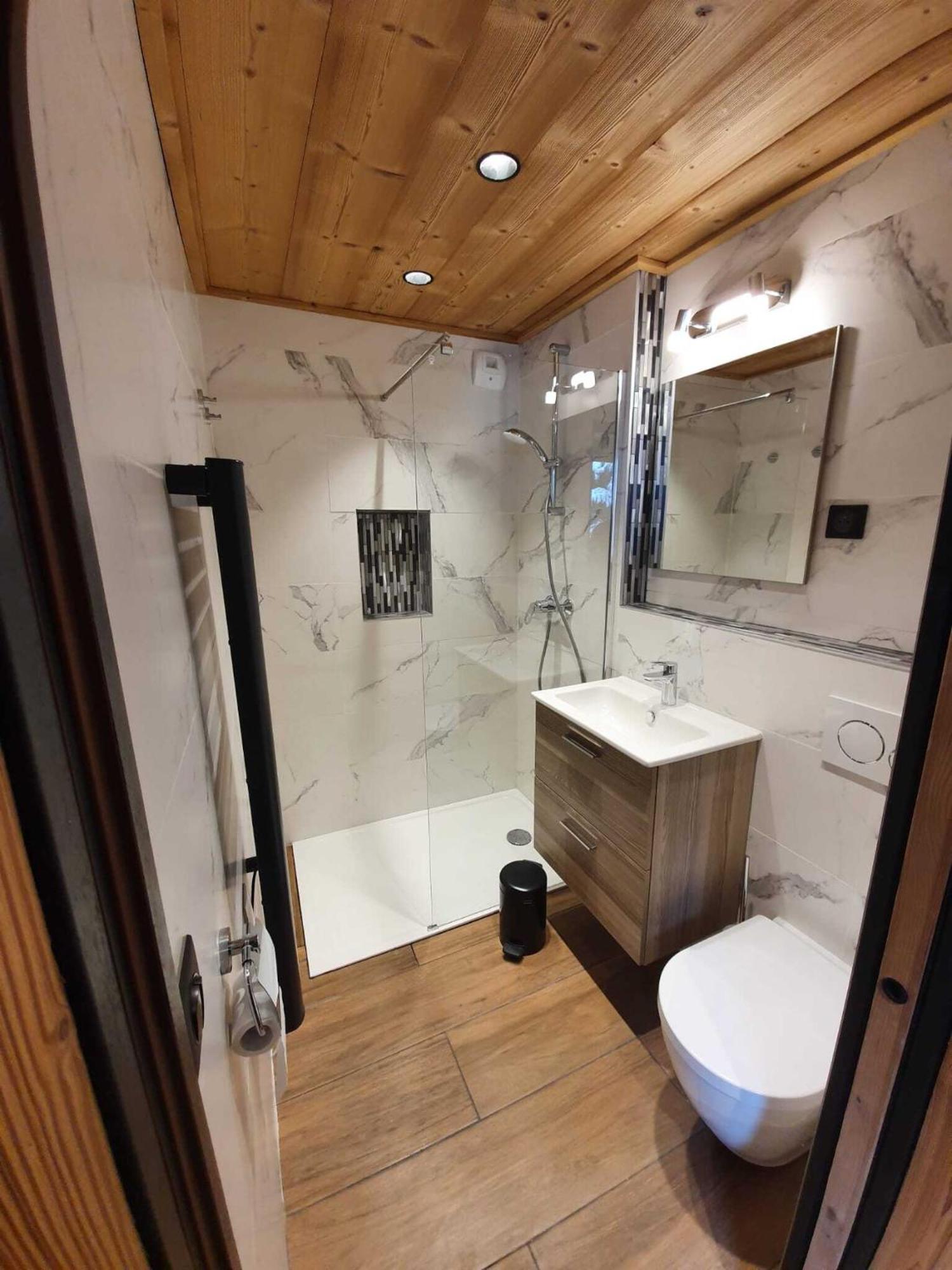 Chalet Delphinette - Spa privatif Morzine Esterno foto